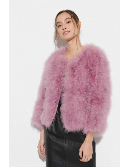 Chaqueta de plumas de avestruz lila