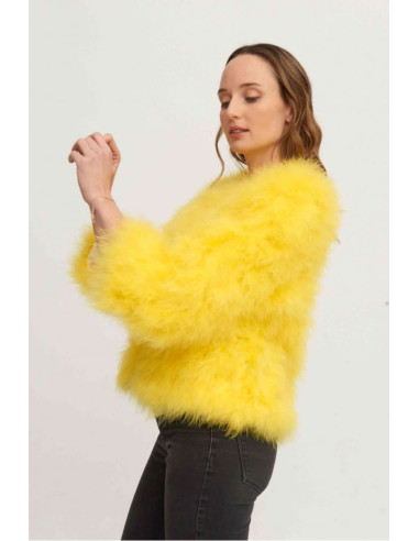 Chaqueta de plumas de avestruz amarillo boda invierno