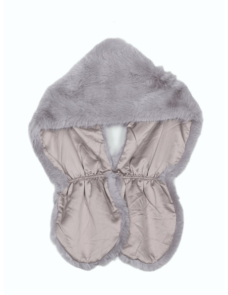 Estola de efecto pelo para bodas y eventos | Complementos Invitada