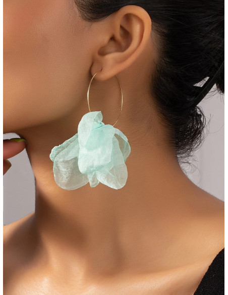 Pendientes de aro con diseño de flor de tela | Complementos Invitada