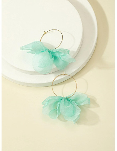 Pendientes de aro con diseño de flor de tela | Complementos Invitada