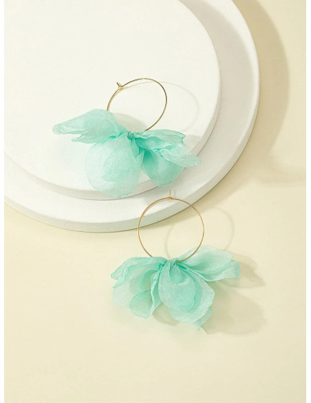 Pendientes de aro con diseño de flor de tela | Complementos Invitada
