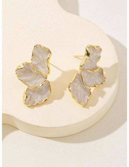 Pendientes pequeños florales con efecto mármol | Complementos Invitada