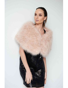 Estola de plumas nude versátil | Complementos Invitada 2
