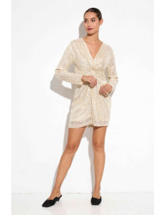 Vestido corto dorado de lentejuelas 2