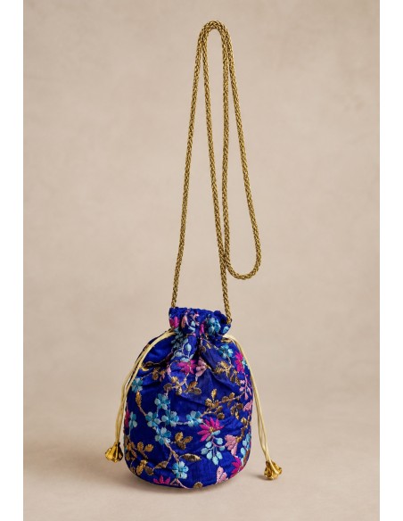 Bombonera azul royal con bordado floral | Complementos Invitada