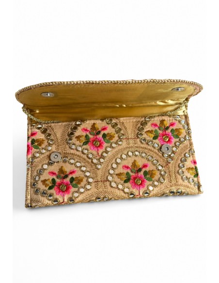 Clutch beige bordado floral con espejos | Invitada