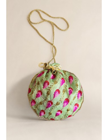 Bombonera verde menta redonda bordada en rosa y dorado | Invitada