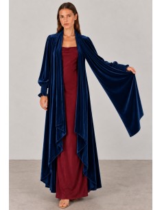 Abrigo kimono de terciopelo azul marino para invitada | Complementos Invitada 2