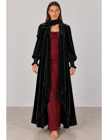 Abrigo kimono de terciopelo negro para invitada | Complementos Invitada