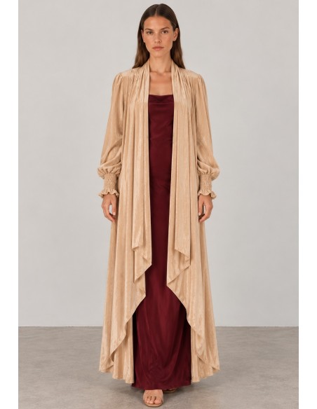 Abrigo kimono de terciopelo beige champán para invitada | Complementos Invitada